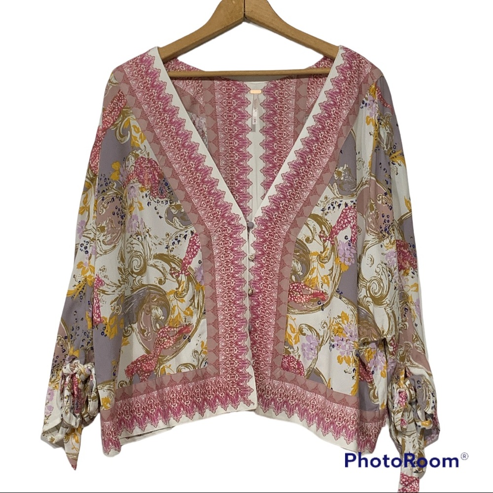 Free People Catch Me If You Can Coquette Feminine Floral Print Blouse M - Picture 13 of 14